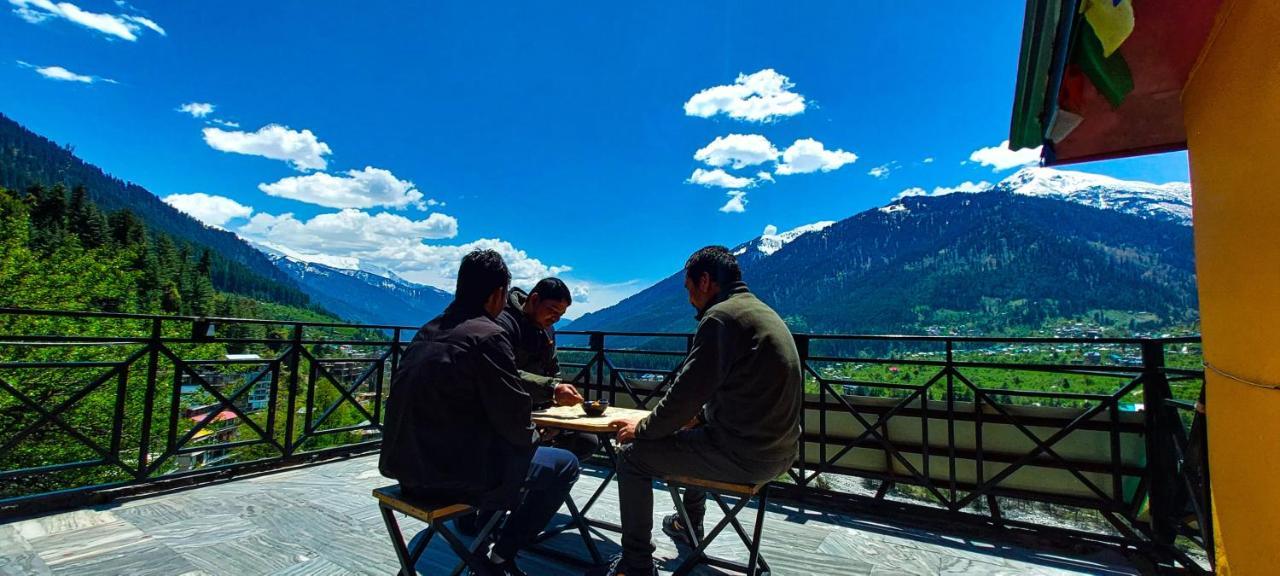 La Vaca India Manali Hostel Exterior photo